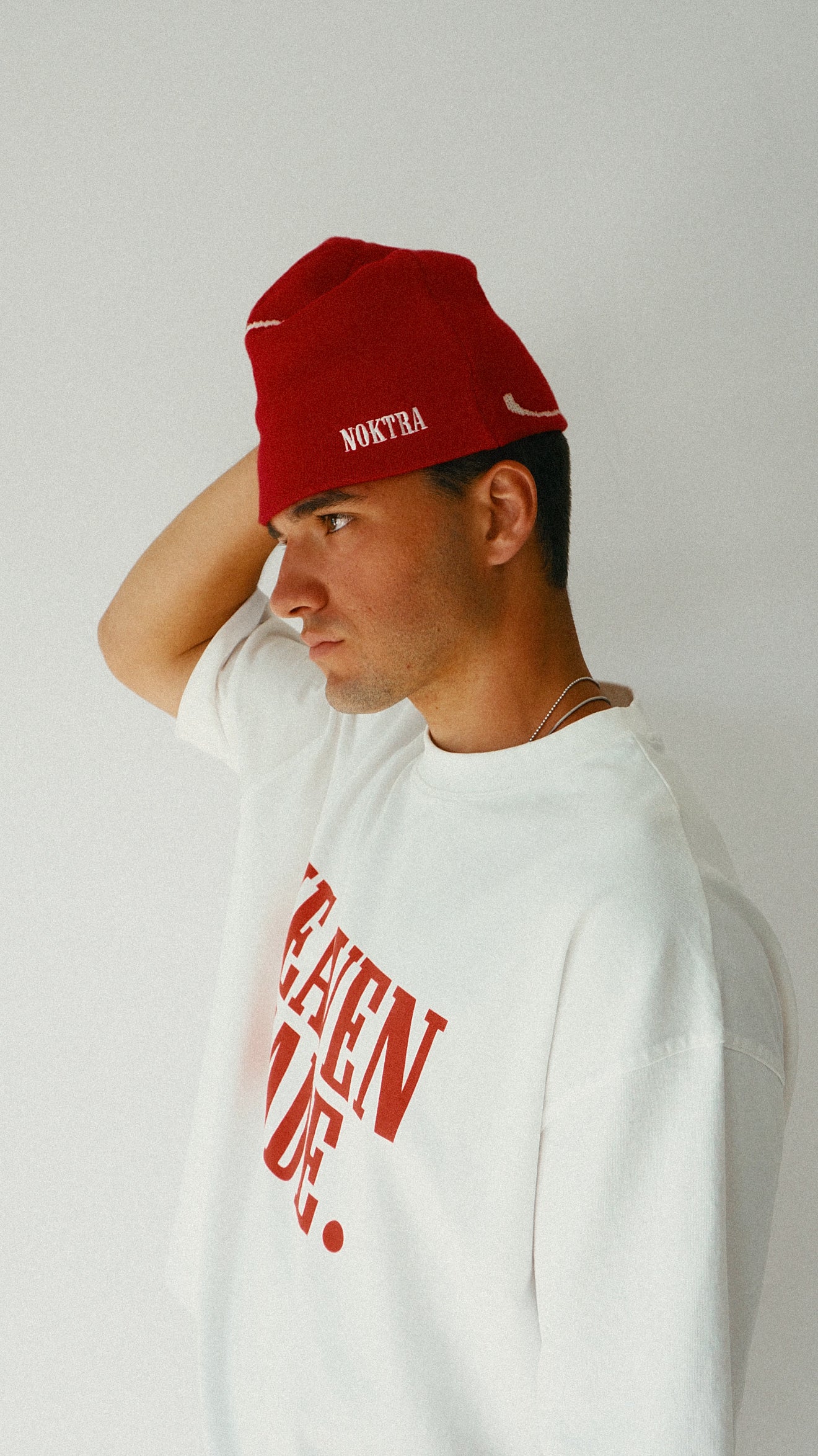 INITIAL BEANIE - RED