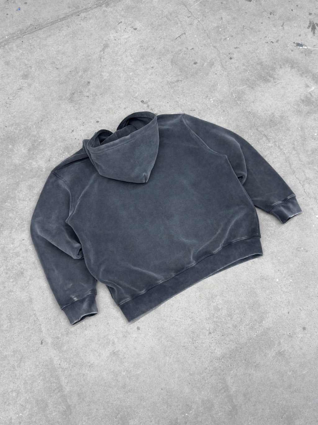 NOKTRA OVERSIZED HOODIE