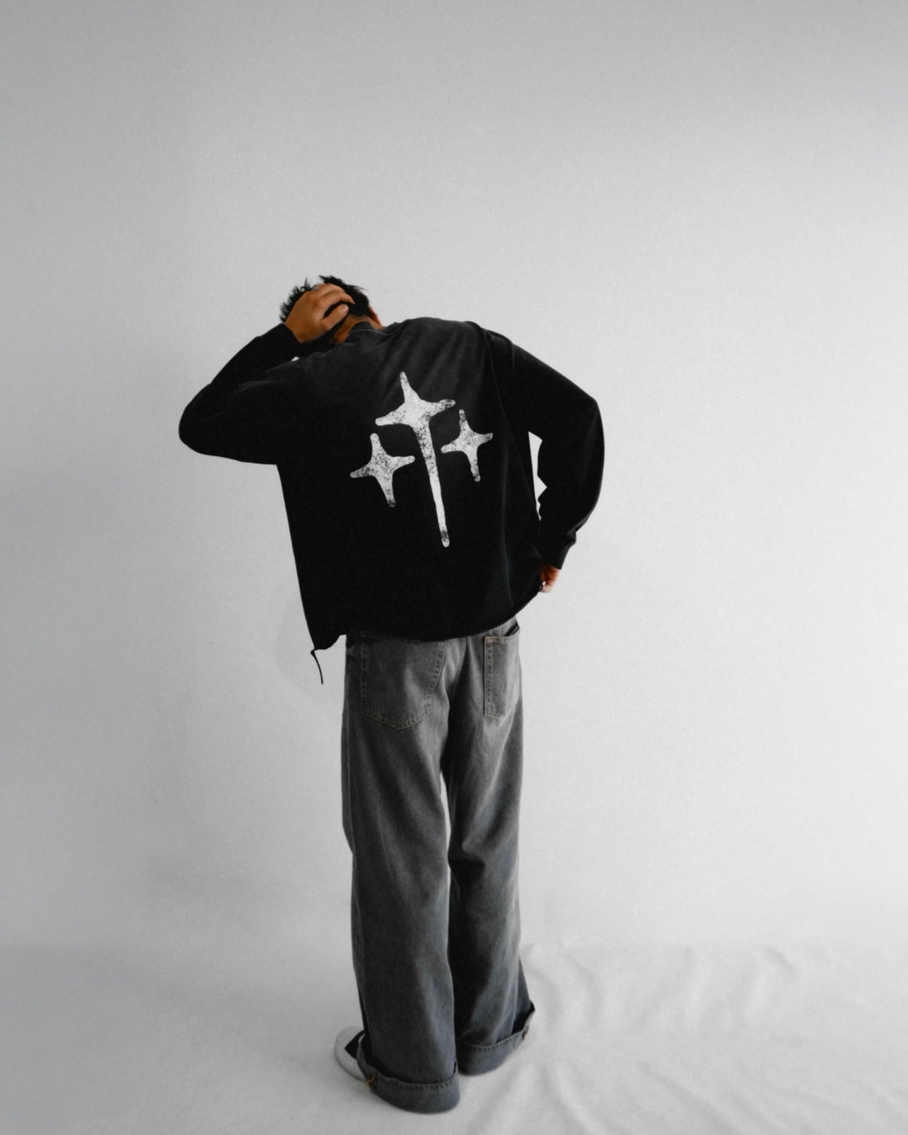 COVENANT LONG SLEEVE T-SHIRT