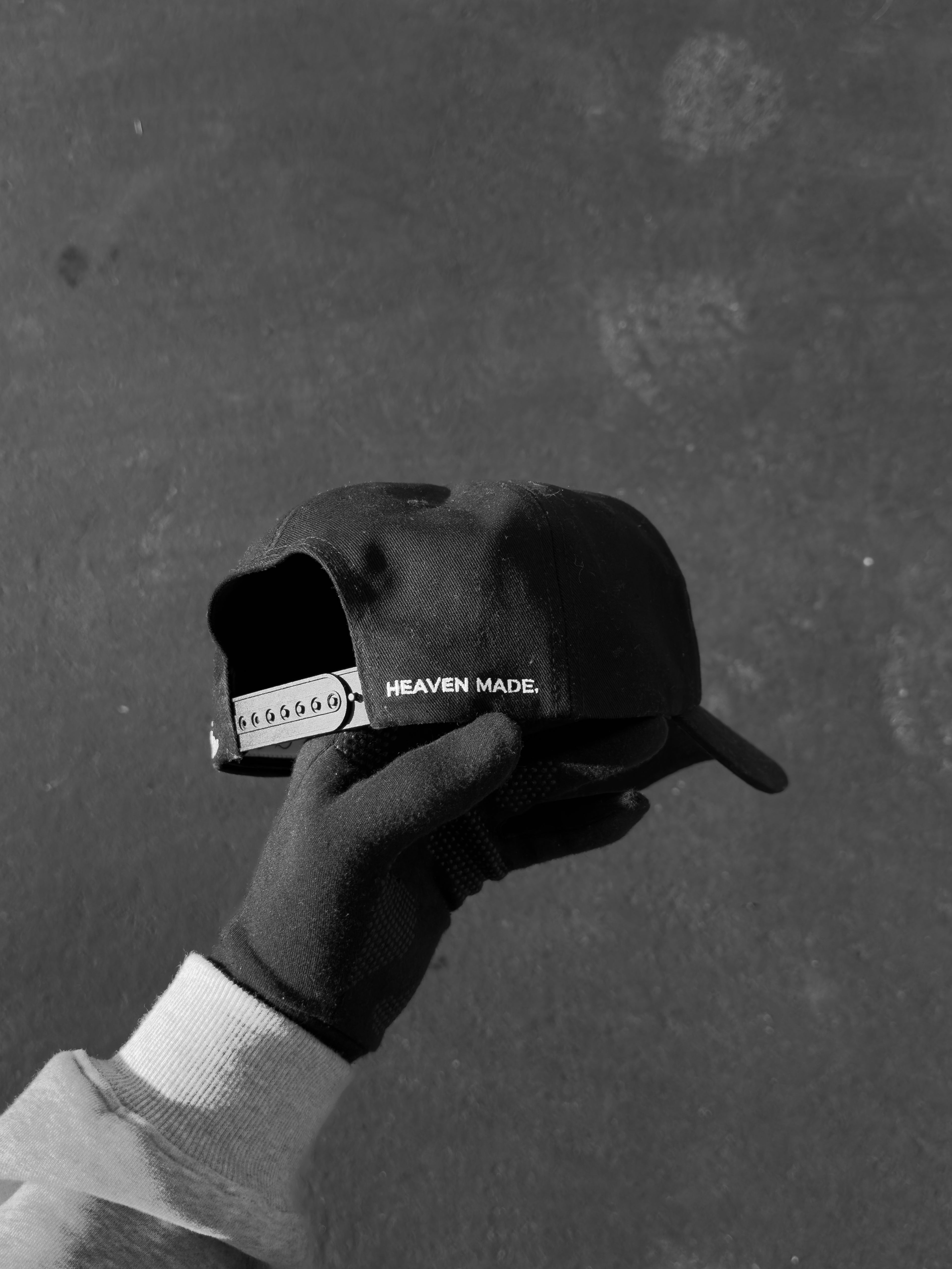 SIGNATURE CAP - BLACK