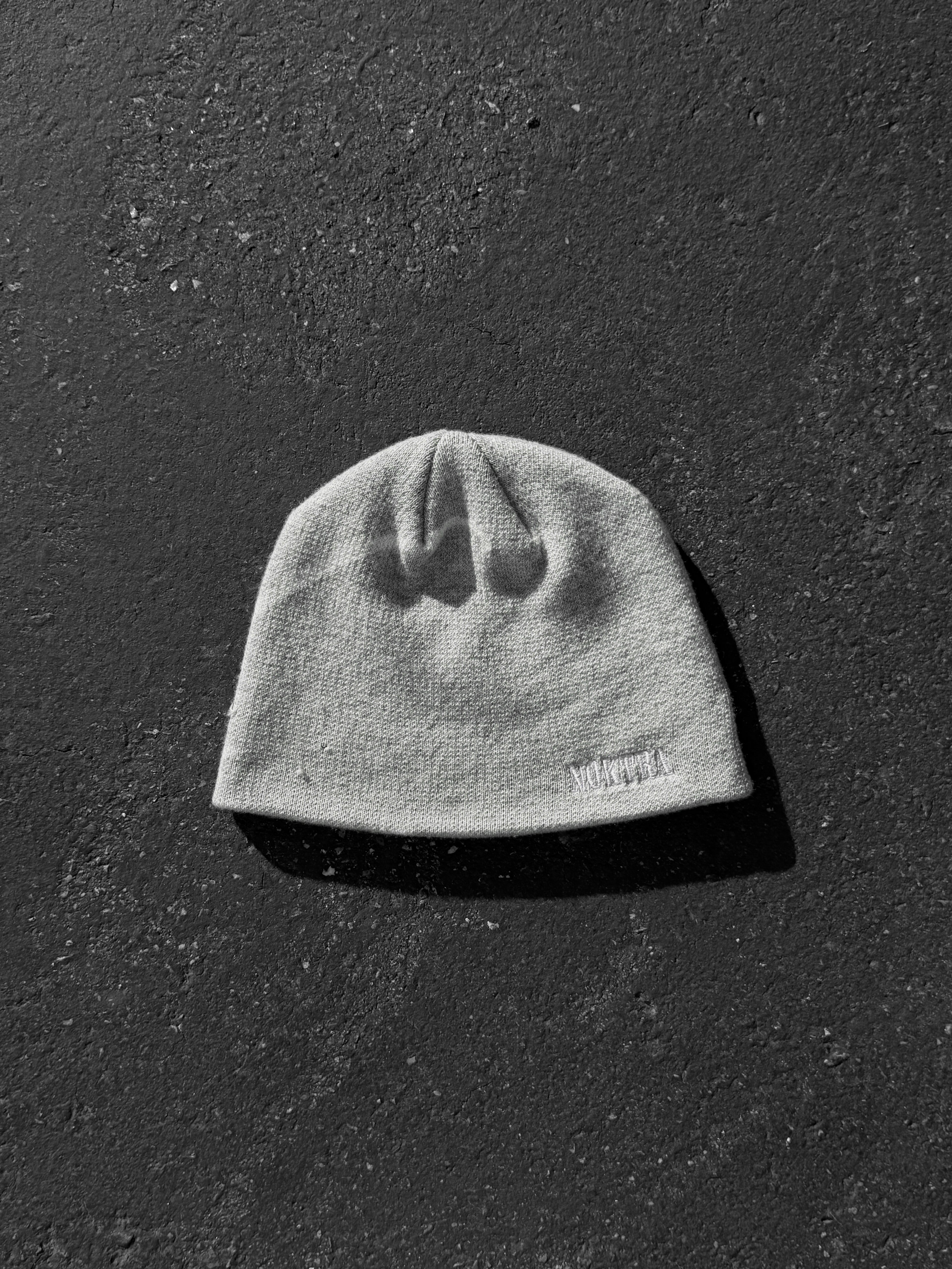 INITIAL BEANIE - GREY